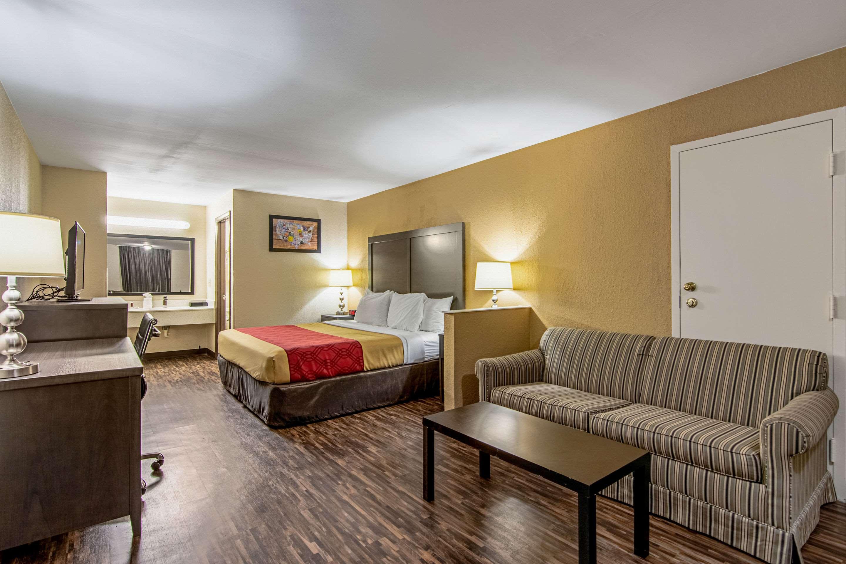 Econo Lodge Inn & Suites Matthews - Charlotte Exterior foto